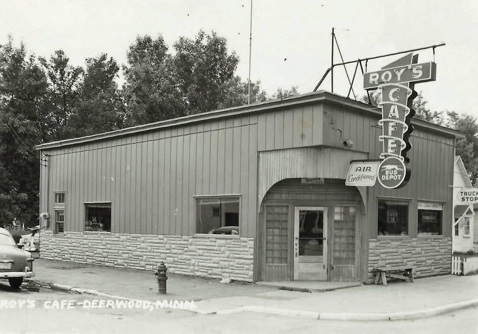 One Day at Roy’s Café